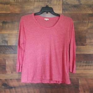 Gap red 3/4 sleave shirt